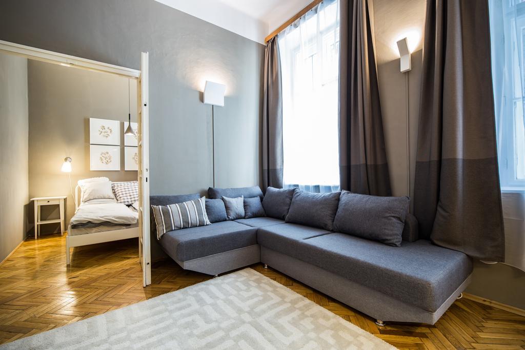 Logement Sous Le Chateau บูดาเปสต์ ภายนอก รูปภาพ