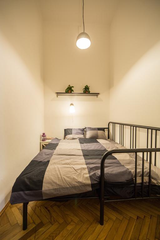Logement Sous Le Chateau บูดาเปสต์ ภายนอก รูปภาพ