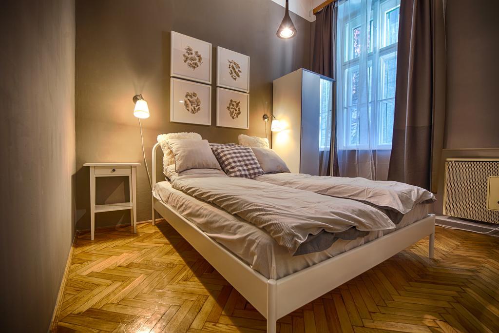 Logement Sous Le Chateau บูดาเปสต์ ภายนอก รูปภาพ